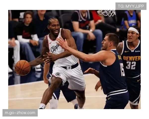 快船惨败骑士暴露战术短板 泰伦卢确认仅伦纳德一人持球